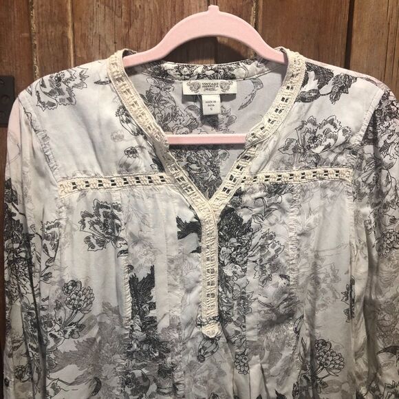 VINTAGE AMERICA BOHO TUNIC STYLE LONG SLEEVE TOP WOMANS SMALL FLORAL BOTANICAL - Picture 1 of 8